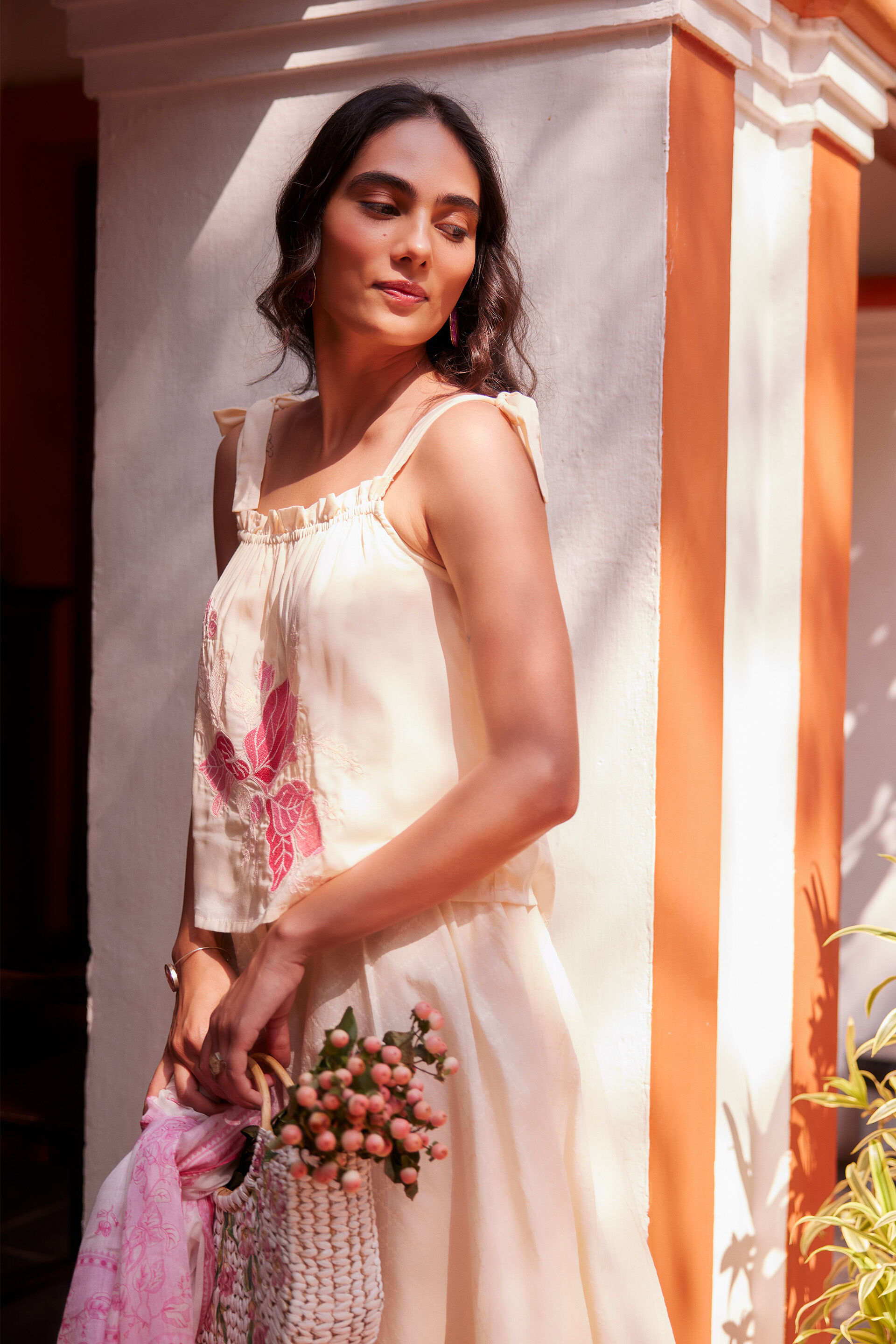 Chahek Crop Top, Off White, image 3